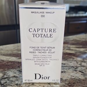 Dior Capture Totale Serum Foundation Shade 030